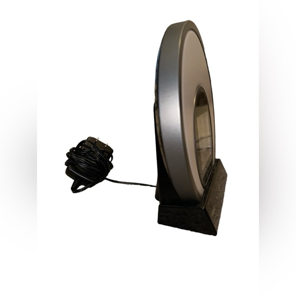 La Crosse Soluna Mood Light Alarm Clock - Picture 4 of 5